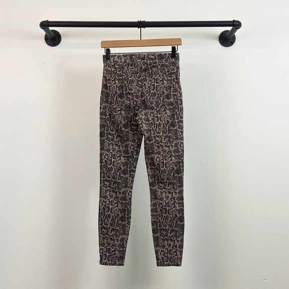 NWT Spanx Jean-ish Ankle Legging in Taupe Snakeskin Print - Picture 5 of 8